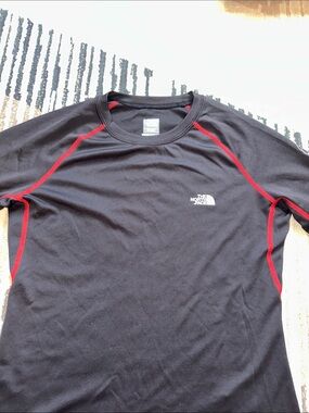 North Face Flight Series Long Sleeve Crew Women' M Hiking